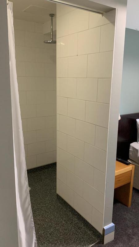 Standard Single Room image 4