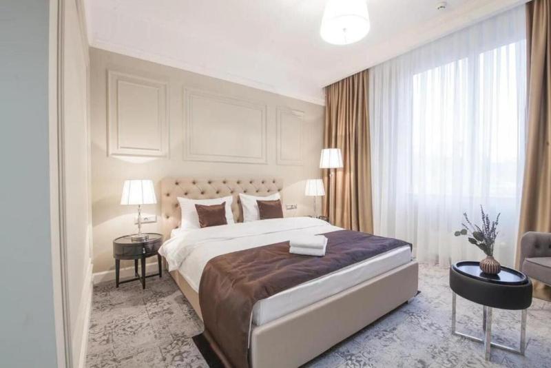 Superior King Room image 2