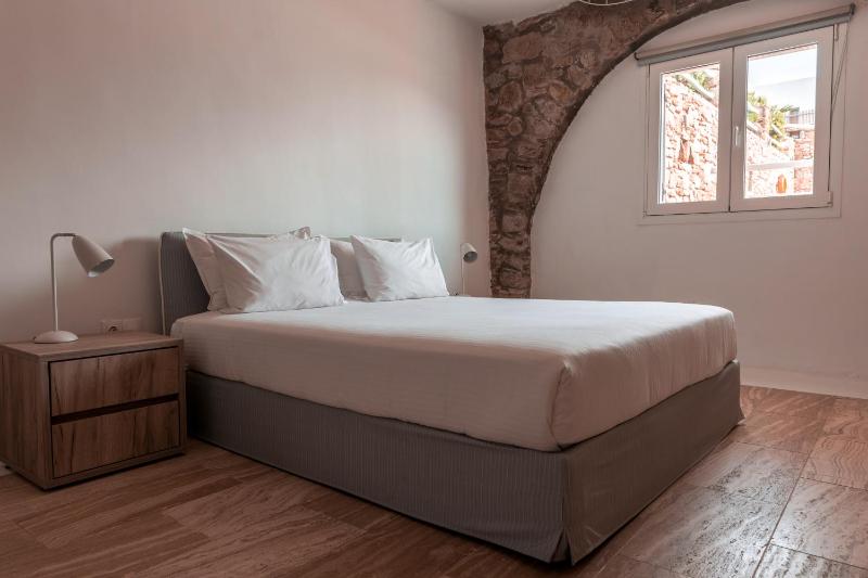 Family Suite with Land View image 3