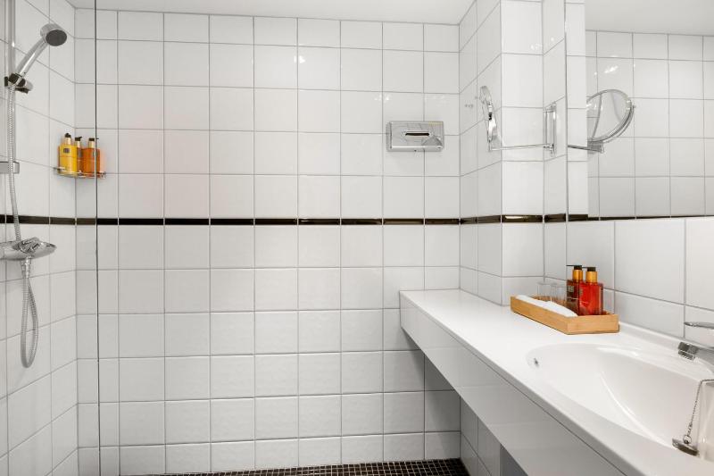 Junior Suite image 1