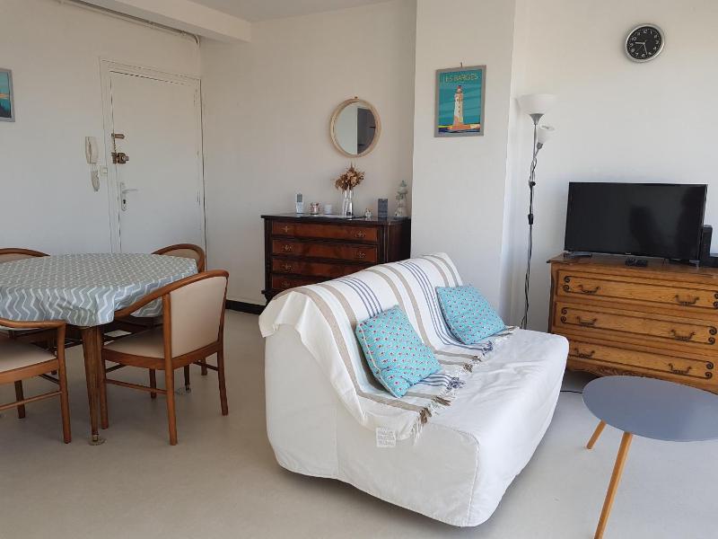 Le Miramar - Appartement 1 Etoile Face Mer - image 3