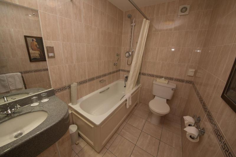 Standard Double Room image 1