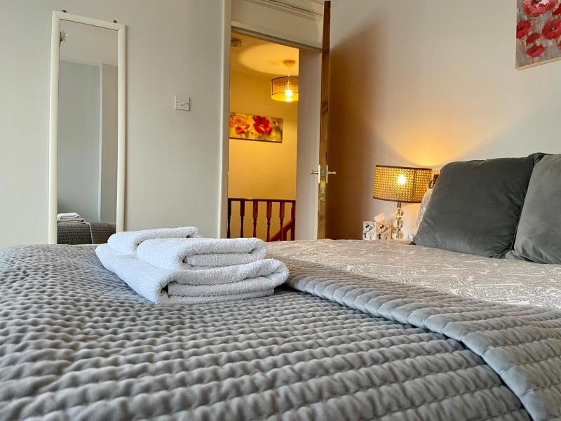 Four-Bedroom House image 3