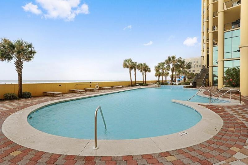 The Oasis 704 - image 40