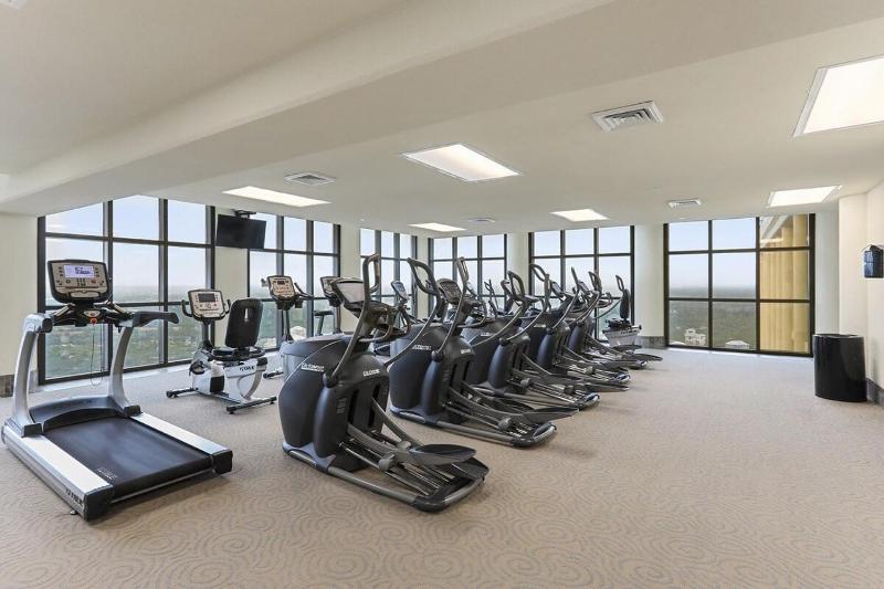 The Oasis 704 - image 16