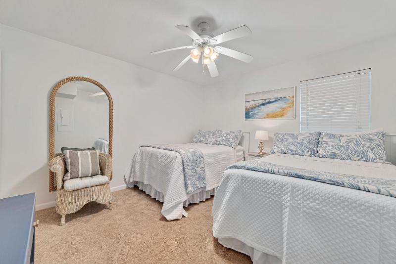 Summerchase 304- Family Friendly Fun Beach Getaway!! - image 33