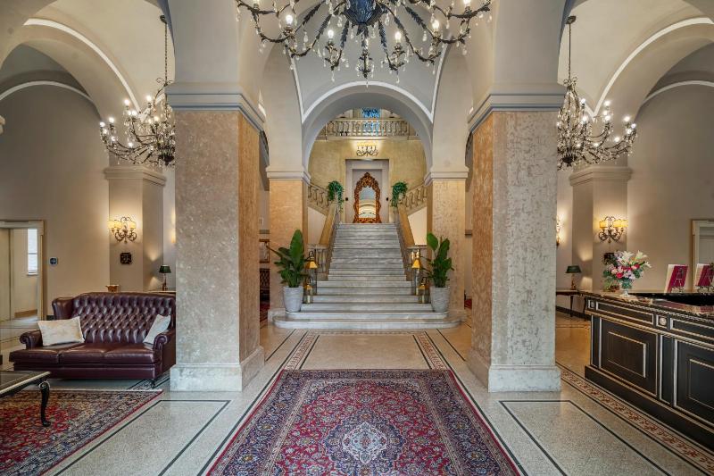 Grand Hotel di Parma | UNA Esperienze - image 1