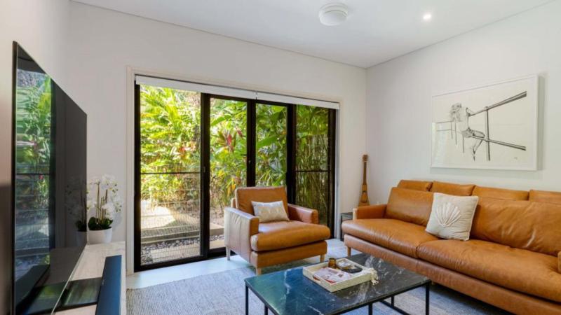 Villa 7 Thornton - St Crispins - image 7