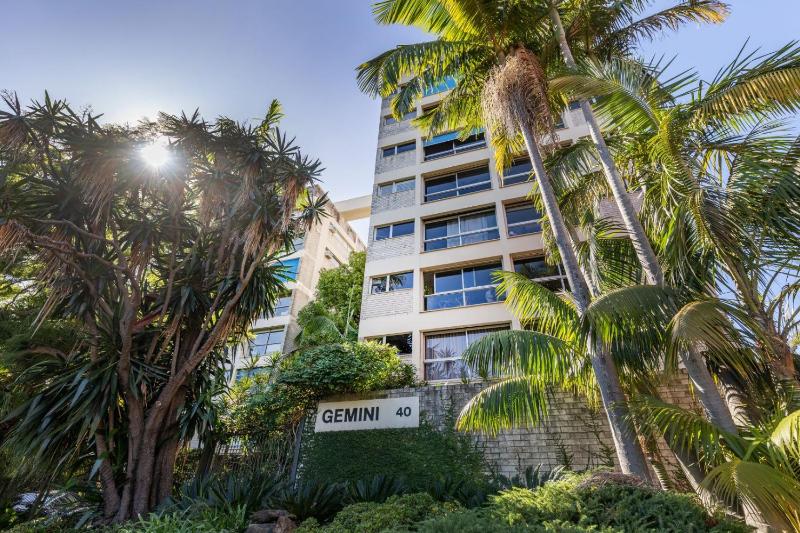 The Gem-Executive Potts Point Harbourview Stunner - image 13