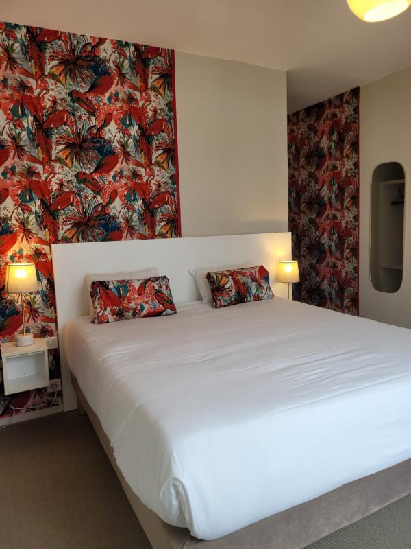 Comfort Double Room with Sea View image 4
