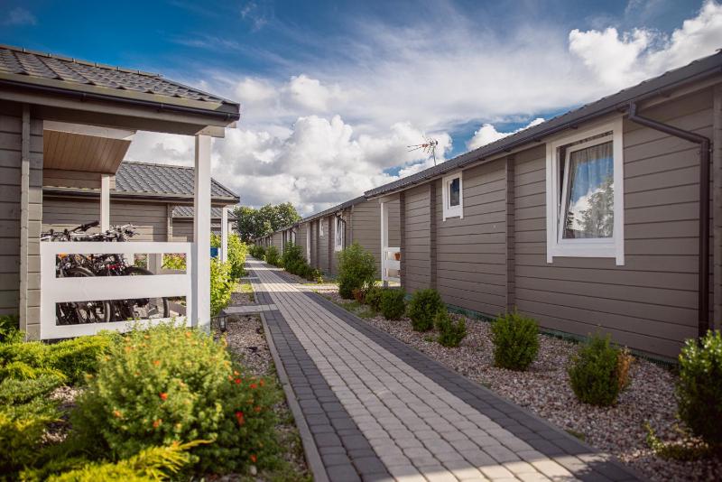 Chłopy Beach Resort - domki letniskowe i apartamenty - image 33