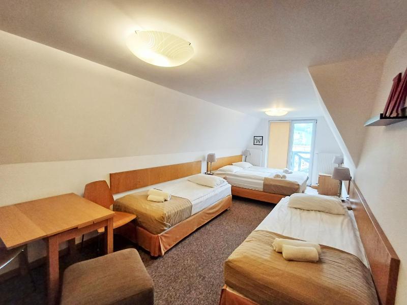 Quadruple Room image 3