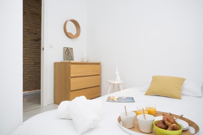 SingularStays Ático Roger de Flor - image 15