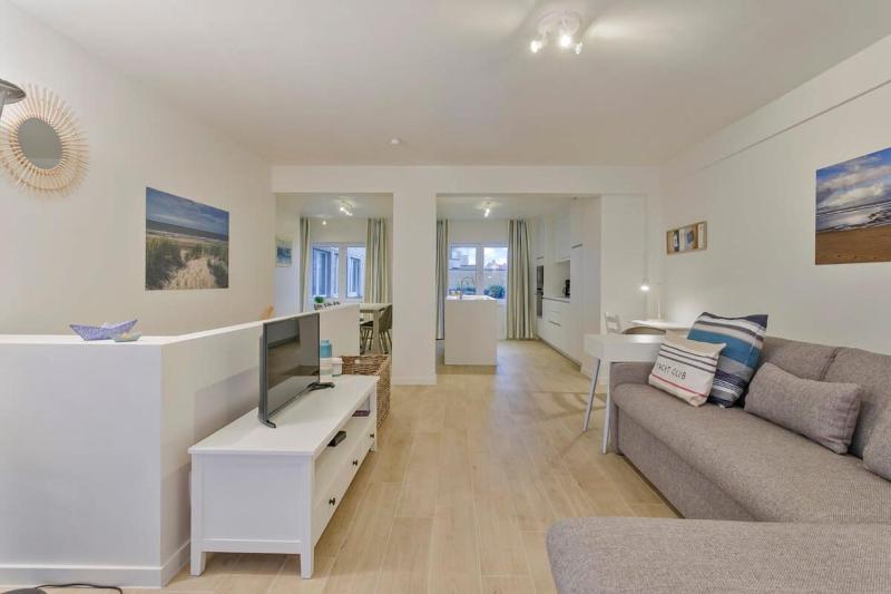 Stunning apartment at the Beachfront of De Haan Images