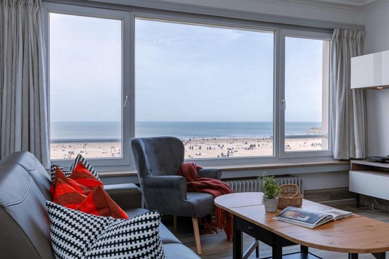 Brand new studio with sea view on a top location Images