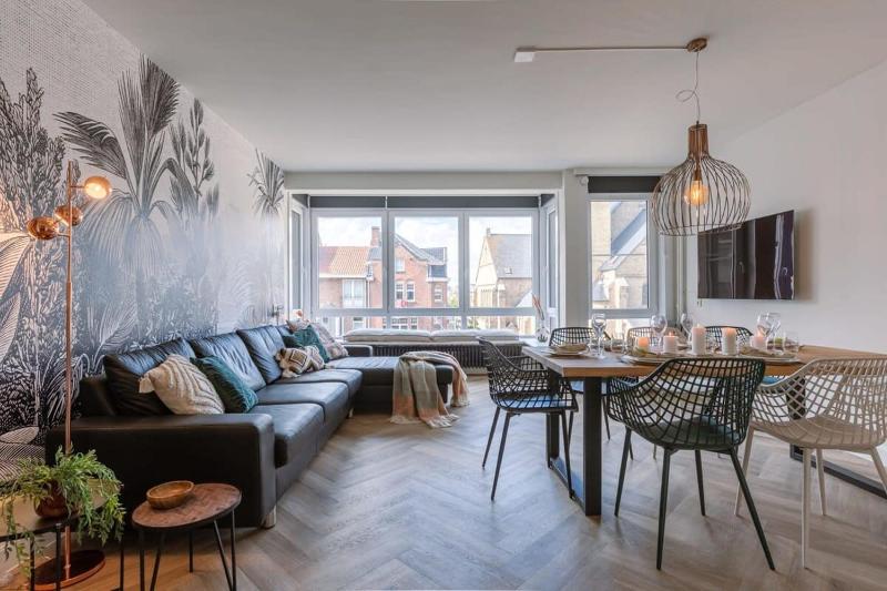 Lovely apartment with lateral sea view Images