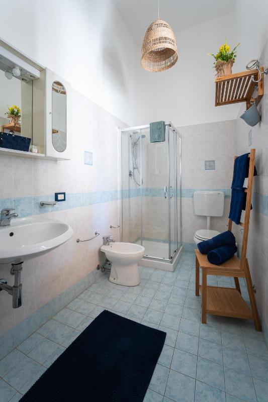 Studio with Sea View image 3