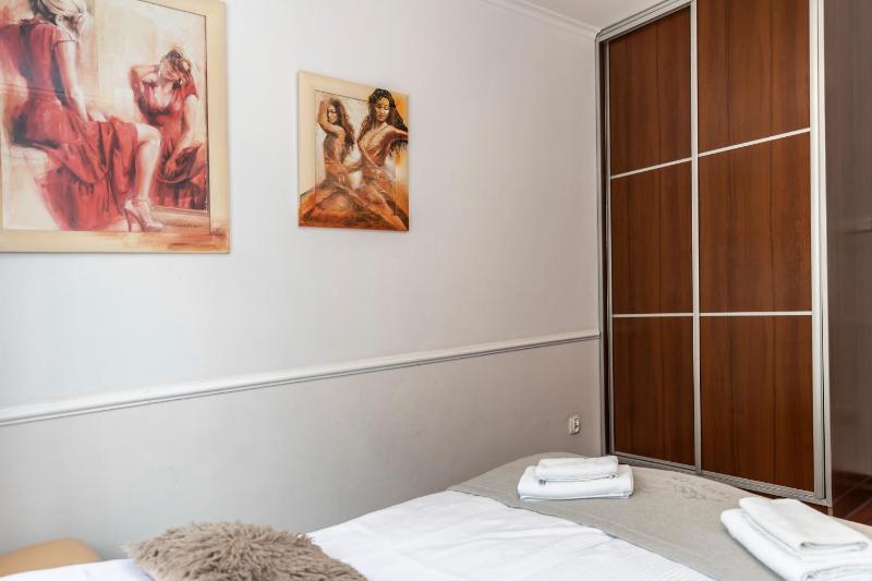 One-Bedroom Apartment with Terrace image 2