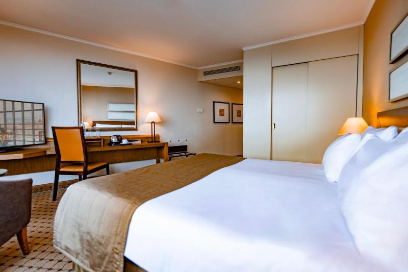 Superior Room image 4