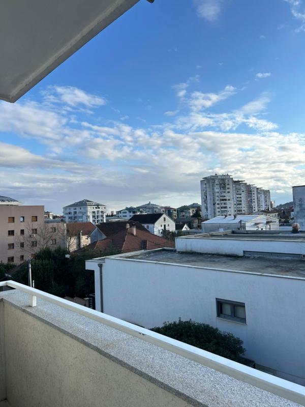 Apartment with Garden View image 3