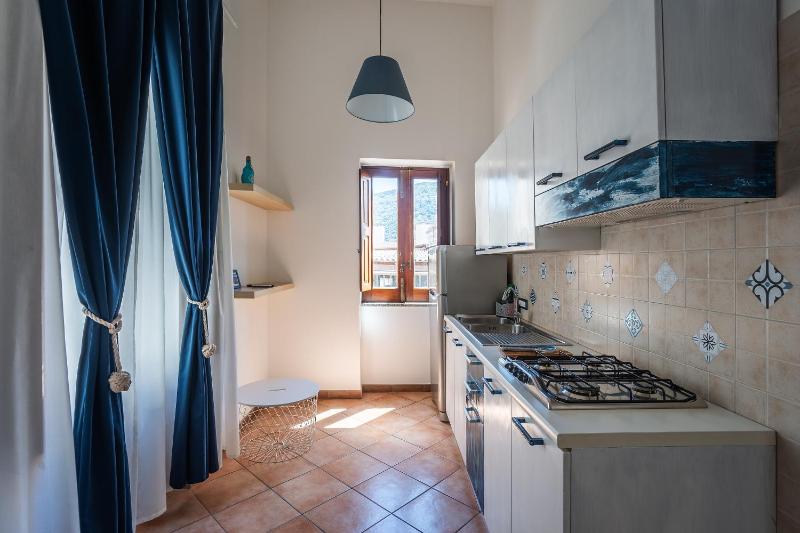 Studio with Mountain View image 4