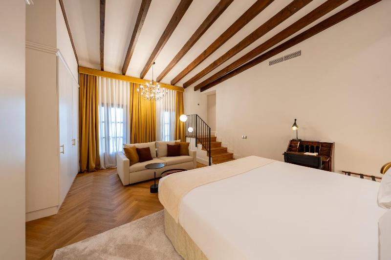 Suite image 4