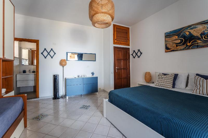 Studio with Sea View image 4