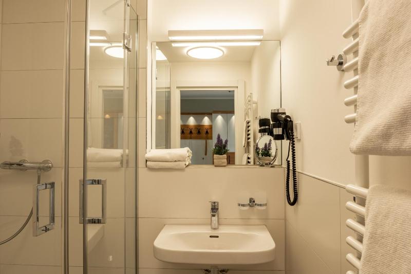 Double Room image 1