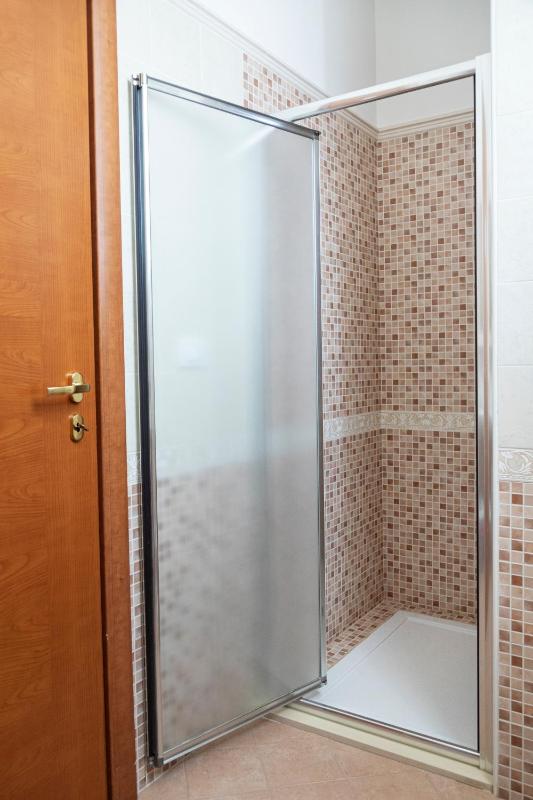 Triple Room with Patio image 4