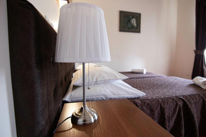 Triple Room with Private Bathroom image 4