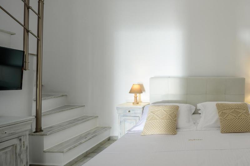 Superior Suite with Sea View image 2