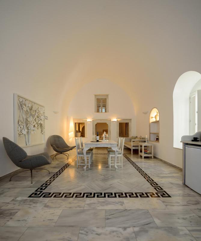 Master Suite with Sea View image 3
