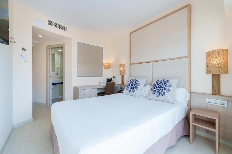 Double Room for Single Use image 1
