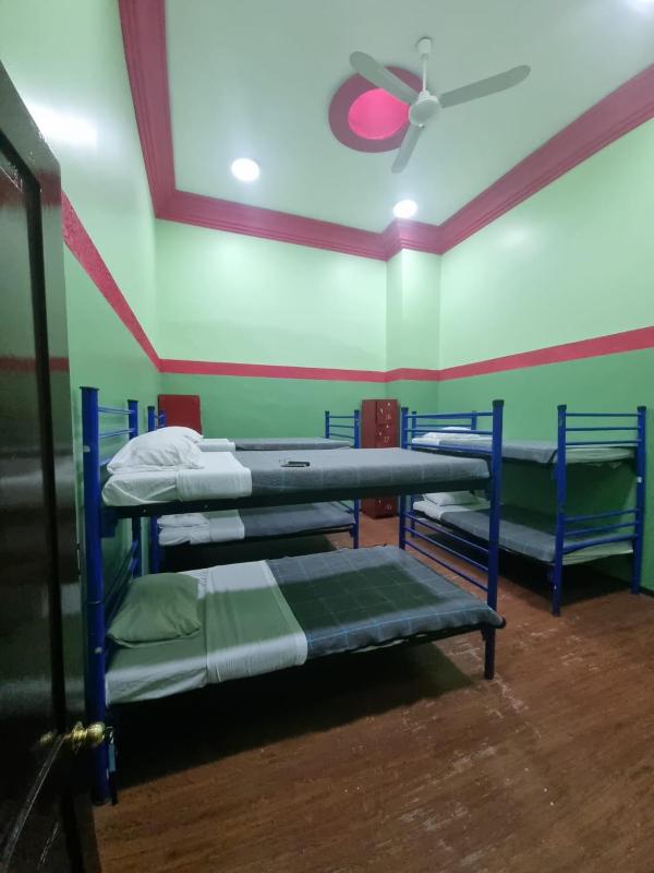 Hostal Amigo - image 42