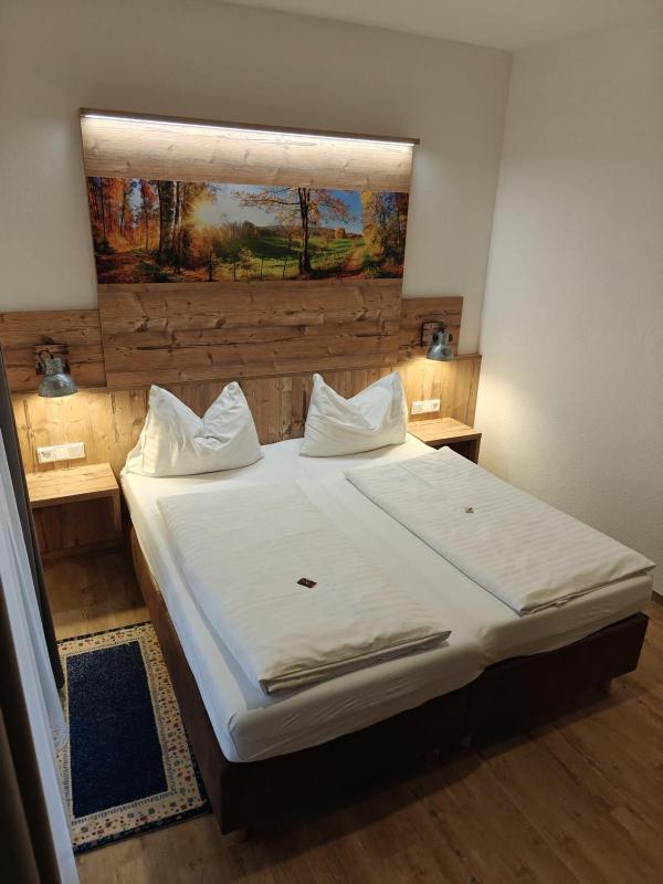 Comfort Quadruple Room image 2