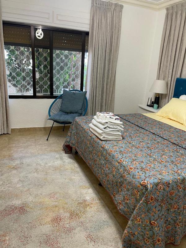 Beautiful & Cozy Newly remodeled 2 Bedroom - image 6