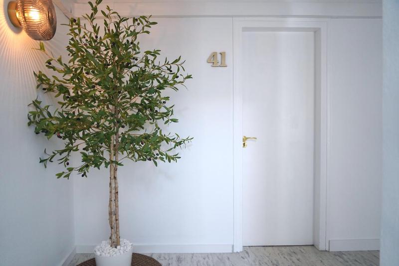 Aldara Sitges - image 26