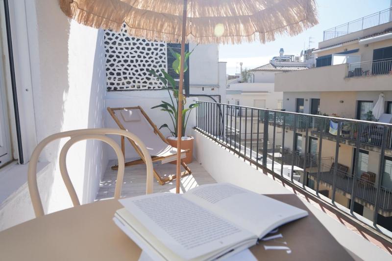 Aldara Sitges - image 25