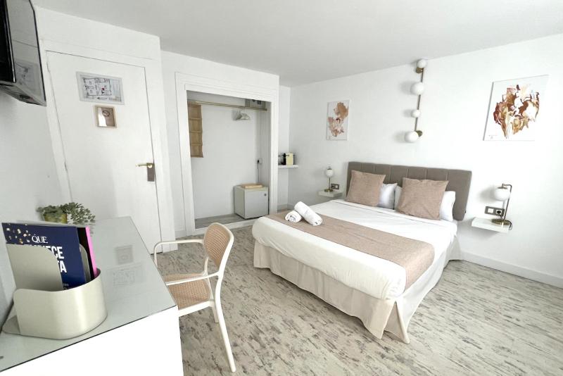 Aldara Sitges - image 34