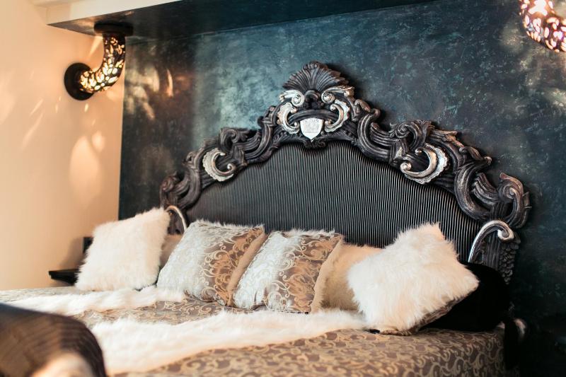 Superior Apartment image 2