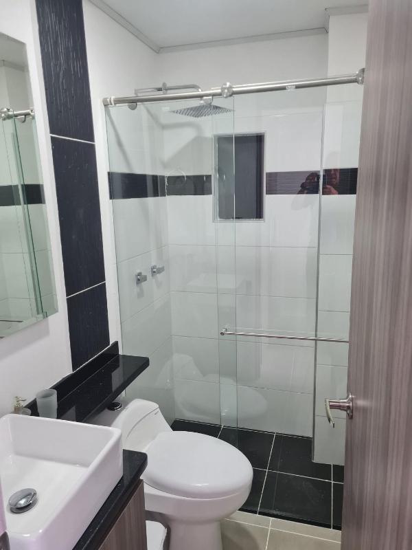 402 Moderno Aparta-Suite en Versalles Tipo Loft - Cali Tower Suites & Lofts - image 7