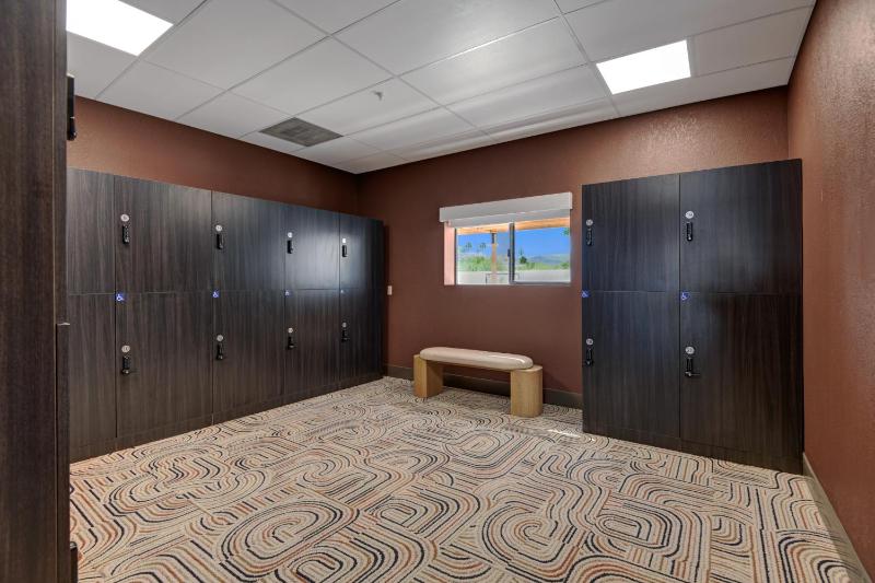 The Dunes Hotel (Palm Springs) - image 36