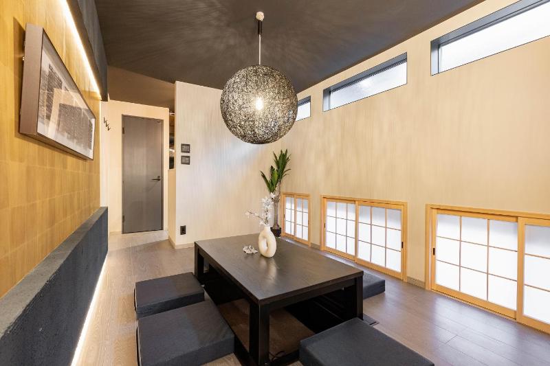 Bijou Suites Chaya - image 8