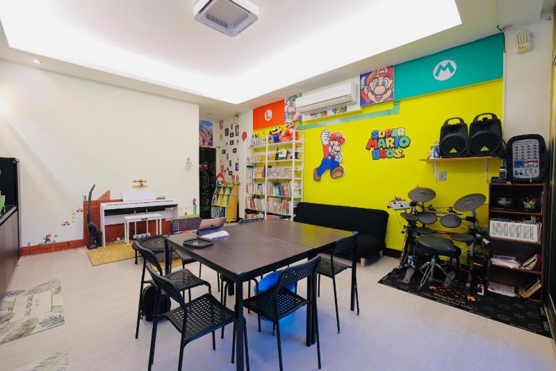 Huadong Homestay - image 3