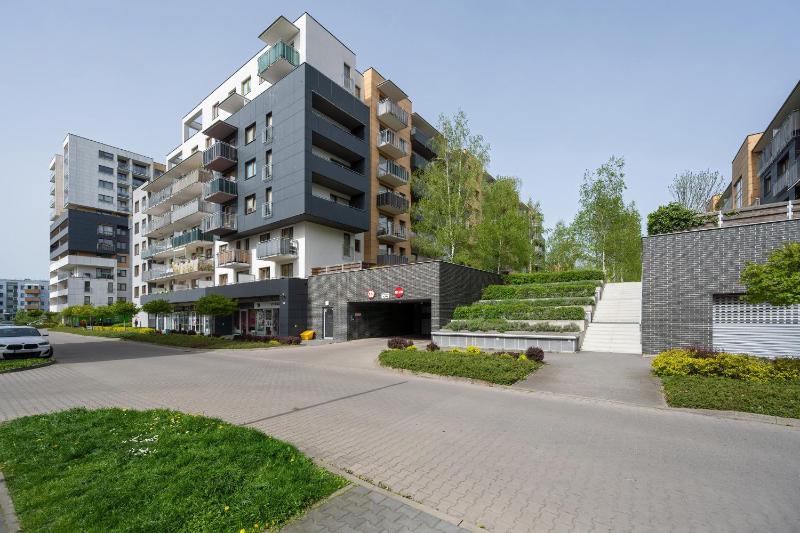 Beautiful Apartment with a Spacious Balcony in Wrocław by Noclegi Renters - image 12