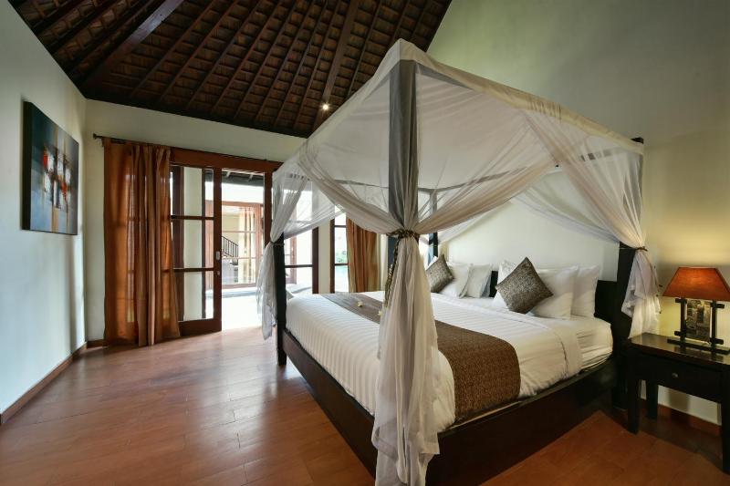 The Khayangan Dreams Villa Umalas - image 16