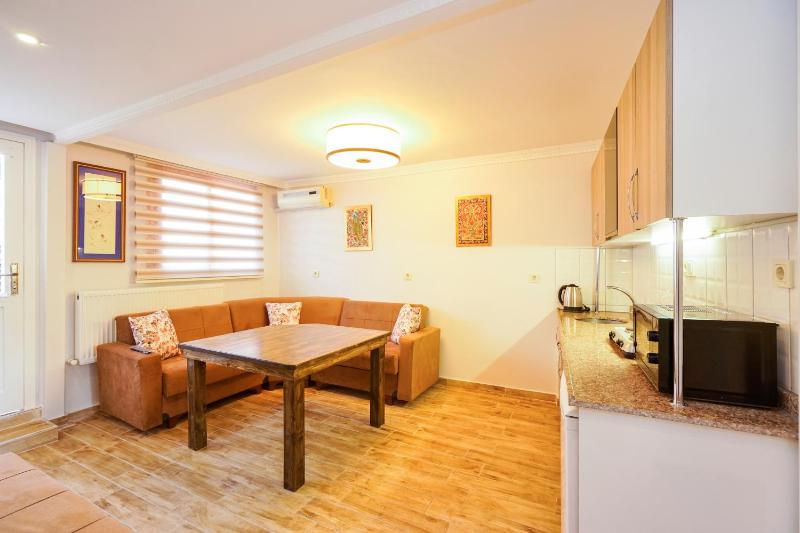 Authentic Apartments OldCity - image 12
