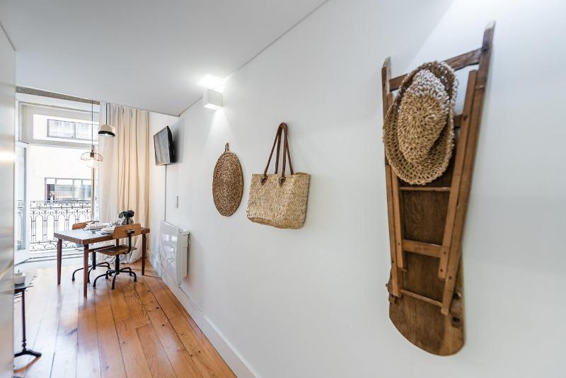 GuestReady - Cosy living in downtown - image 40