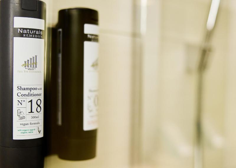 Standard Room image 3