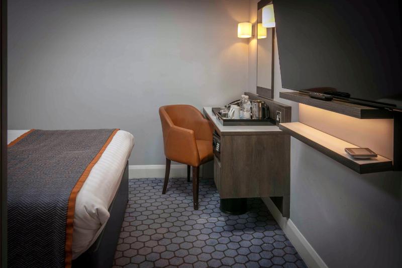 Junior Suite with Double Bed image 4